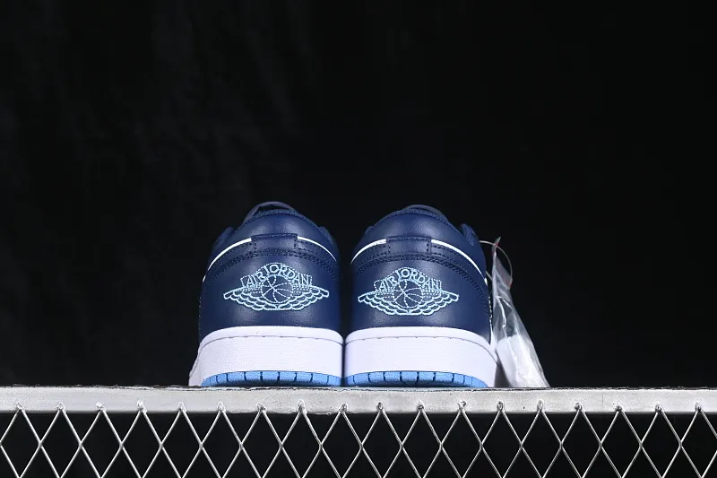 All categories Air Jordan Jordan series basketball shoes Air Jordan 1 Low Air Jordan 1 Low AJ1 Joe 1 white and blue low-top retro cultural basketball shoes 553558-404